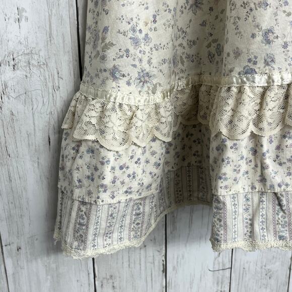 Jessica's Gunnies Vintage Dainty Floral Lace Ruffle Cottagecore Fairy Maxi Skirt - Picture 4 of 12